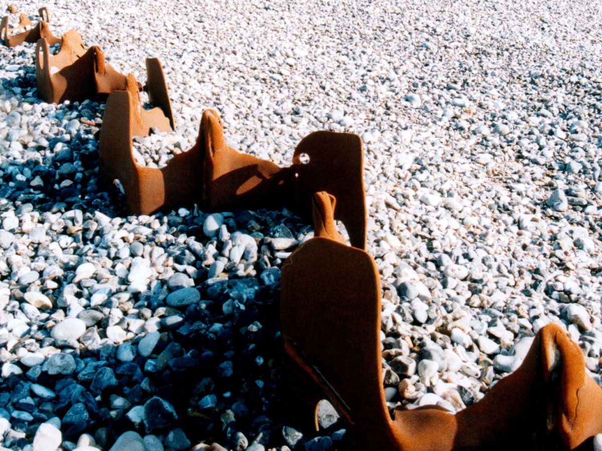 Dinosaure encaillouté